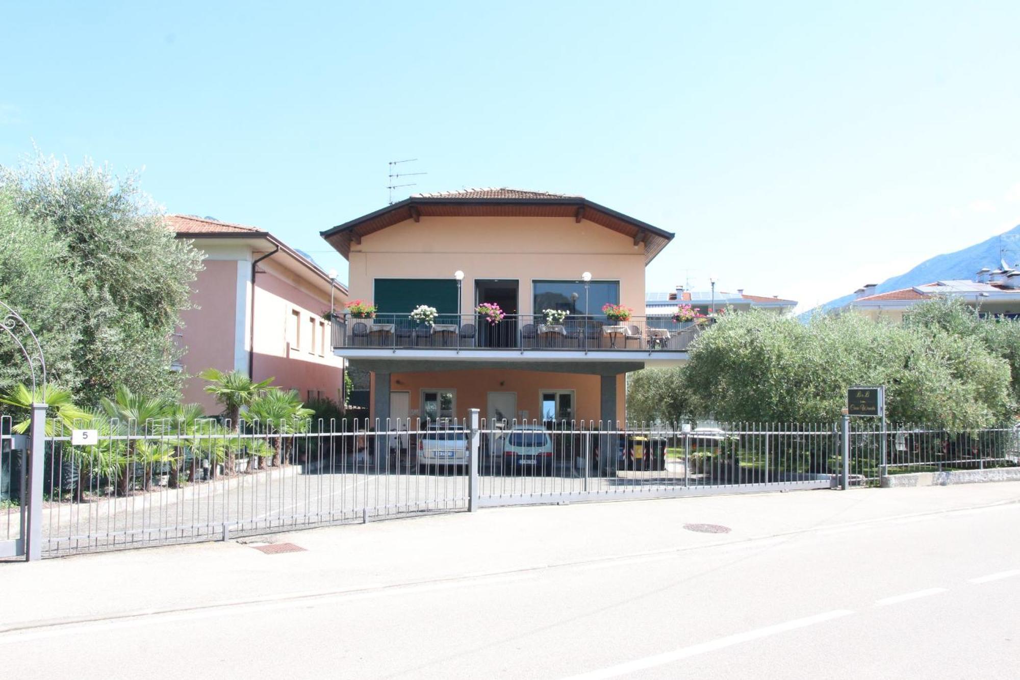 B&B Casa Wanda Since 1999 Riva del Garda Exterior foto