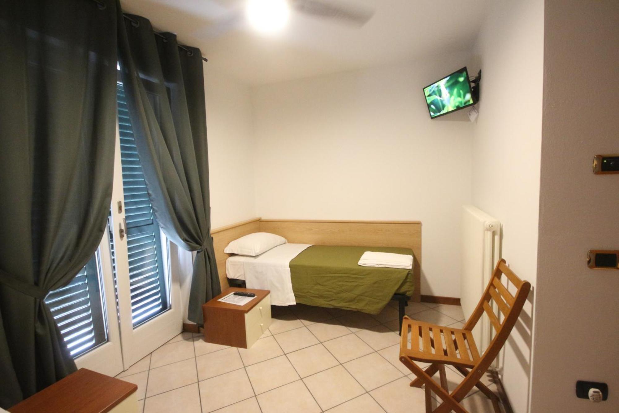 B&B Casa Wanda Since 1999 Riva del Garda Exterior foto