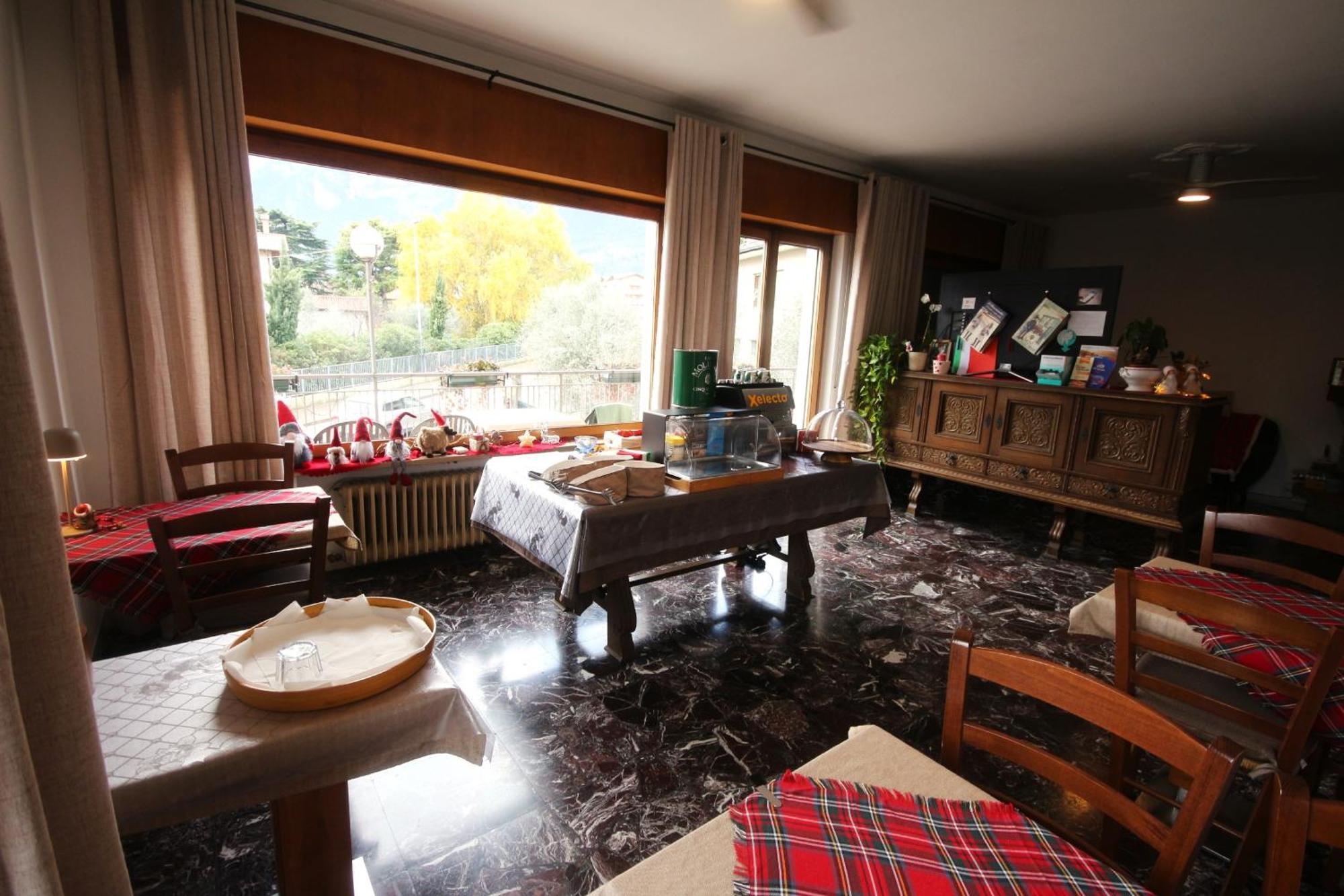 B&B Casa Wanda Since 1999 Riva del Garda Exterior foto